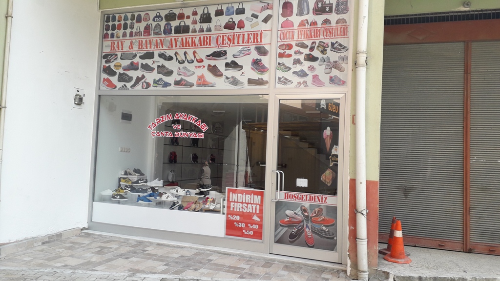 Tarzım Ayakkabı ve Çanta Dünyasında Sezon Sonu İndirimleri
