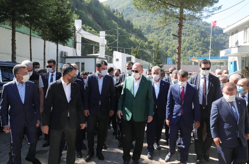 Hiçbir Şey Kendiliğinden Olmuyor