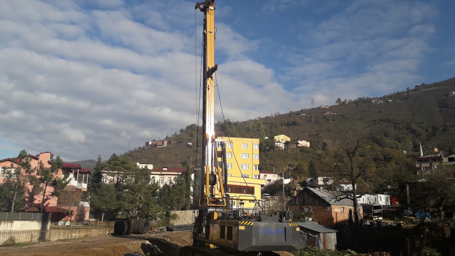 Doğankent'te TOKİ Binaları İçin Forakazık Çalışmaları Başladı