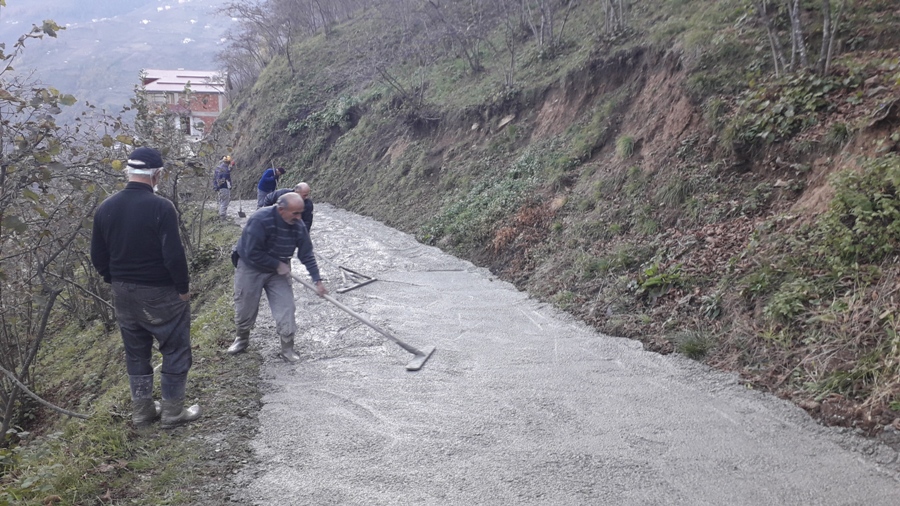 Konakyanı Yolu Betonlanıyor