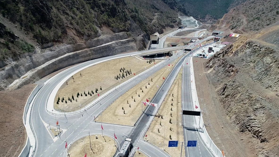 Kürtün-Trabzon Ayrım Kavşağı