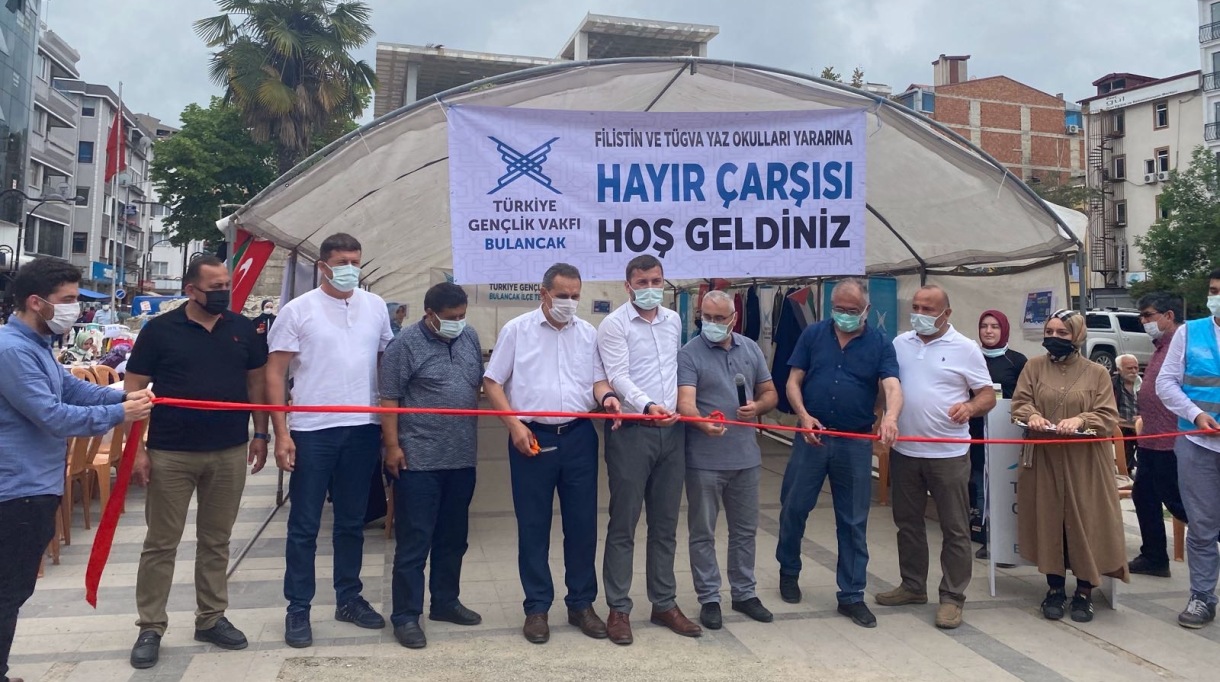 TÜGVA Bulancak Hayır Çarşısı dualarla açıldı