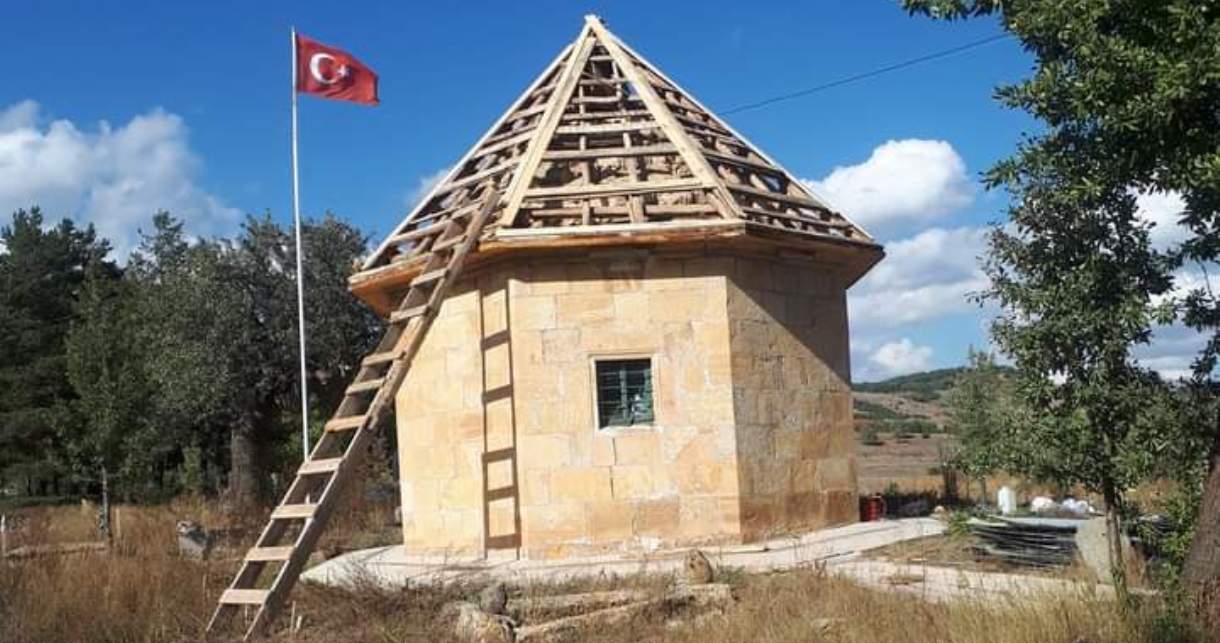 Çağırgan Baba Türbesi Onarıldı