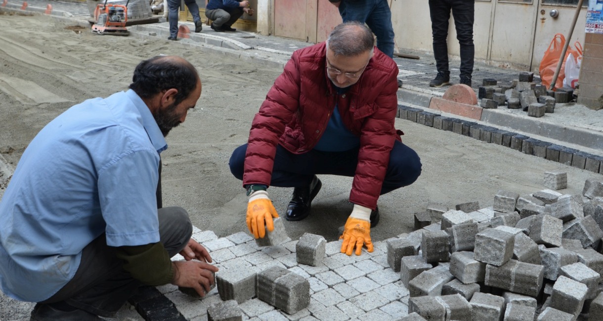 Başkan Yakar, Bulancak'ı nakış nakış işlemeye devam ediyoruz