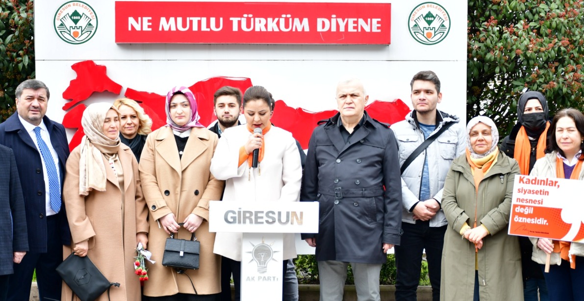 AK Parti Kadın Kolları Başkanı 8 Mart Dünya Kadınlar Günü Basın Açıklaması