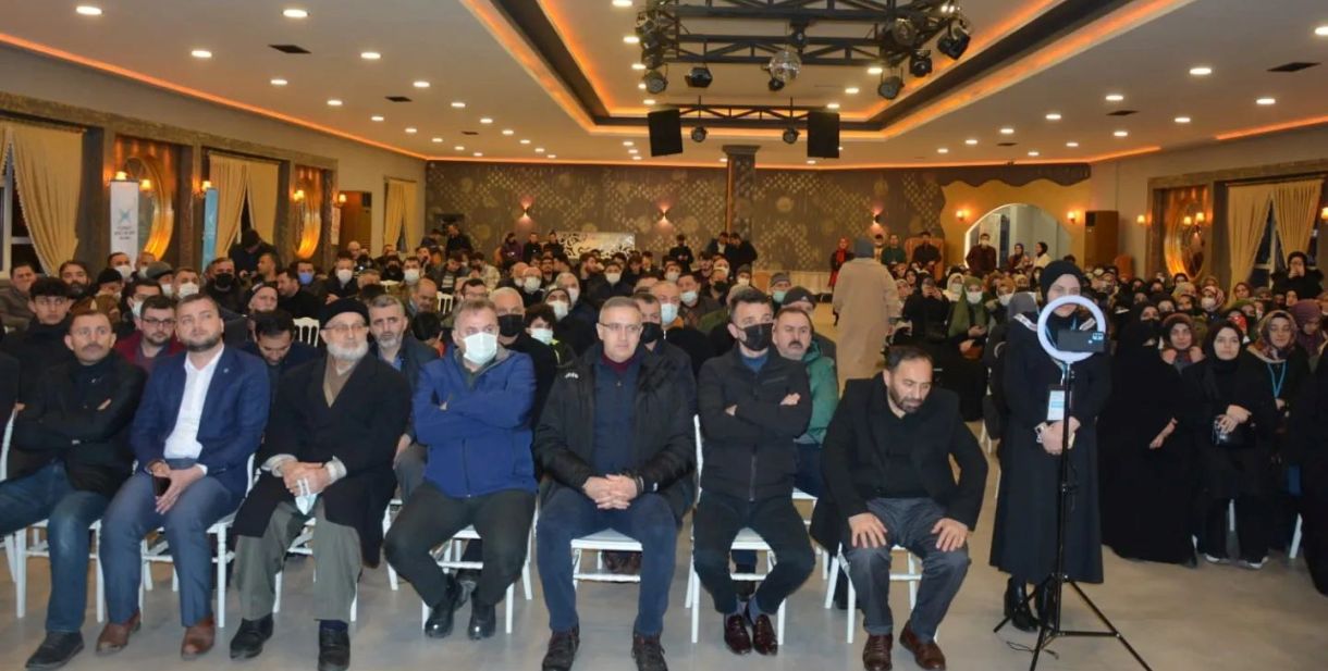 TÜGVA Bulancak'tan Hafız Osman Bostancı konferansı