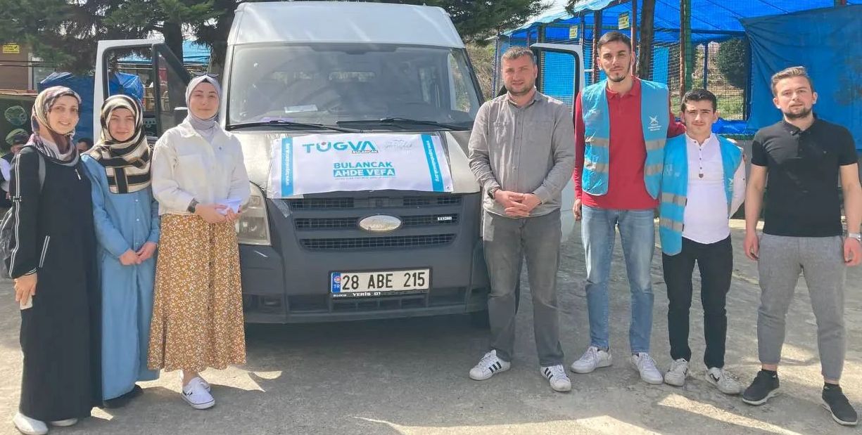 TÜGVA Bulancak Ramazan'da ev ev kapı kapı dolaşıyor