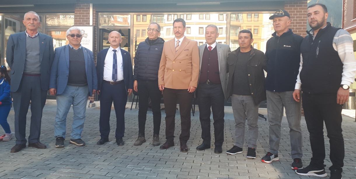 MHP Giresun Milletvekili Ertuğrul Gazi Konal Doğankent'i ziyaret etti