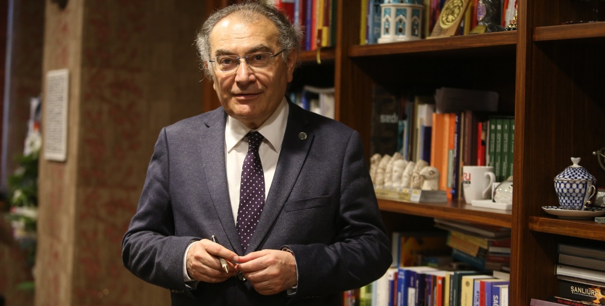 Erkek ve kadın narsisizmi farklı yaşıyor