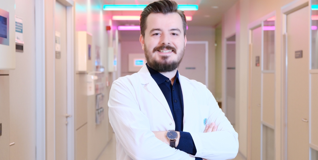 12 yaşından önce başlayan ve altı aydan uzun süren belirtilere dikkat