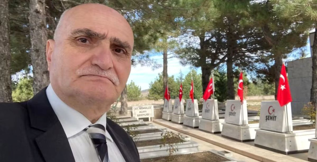 Arif Dede, Çalıştay Sonrası Giresunlular Şehitliği'nde Duygulu Anlar Yaşadı