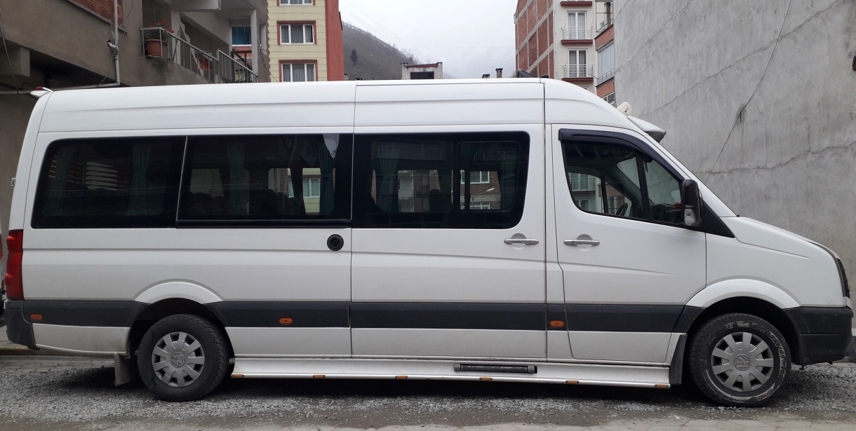 Doğankent–Giresun Hattında Minibüs Durağı Satılığa Çıkarıldı