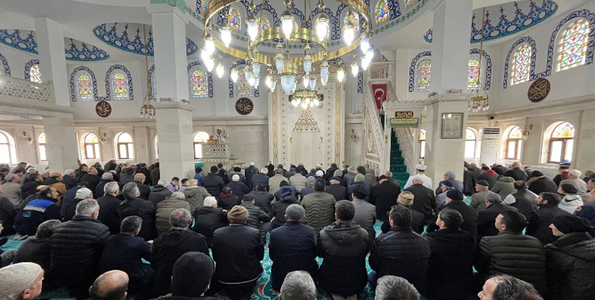 Peygamber Efendimiz'in (S.A.V.) Mübarek Emaneti Doğankent'te Ziyarete Açıldı