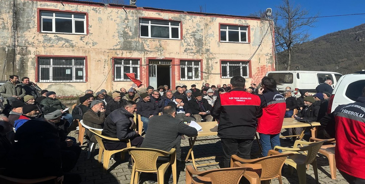 Kuzgun Köyü'nde Bitki Koruma ve B Reçete Eğitimi Düzenlendi