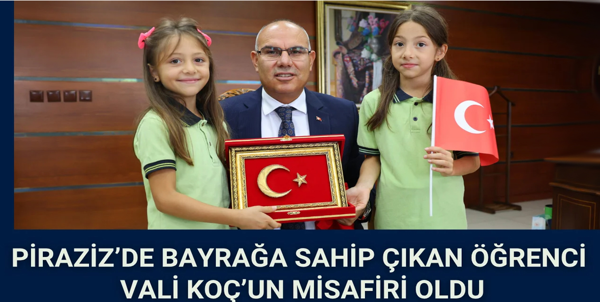 Türk Bayrağını Öperek Yüksek Bir Yere Yerleştiren Öğrenciyi Vali Misafir Etti